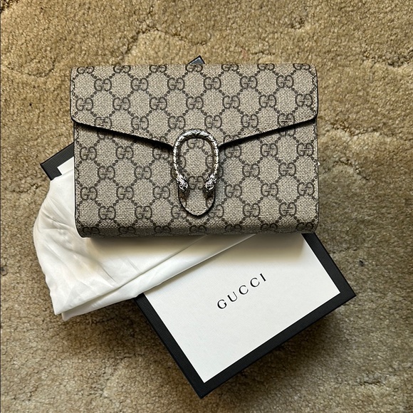 Gucci Mini Dionysus Chain Wallet - Picture 1 of 10